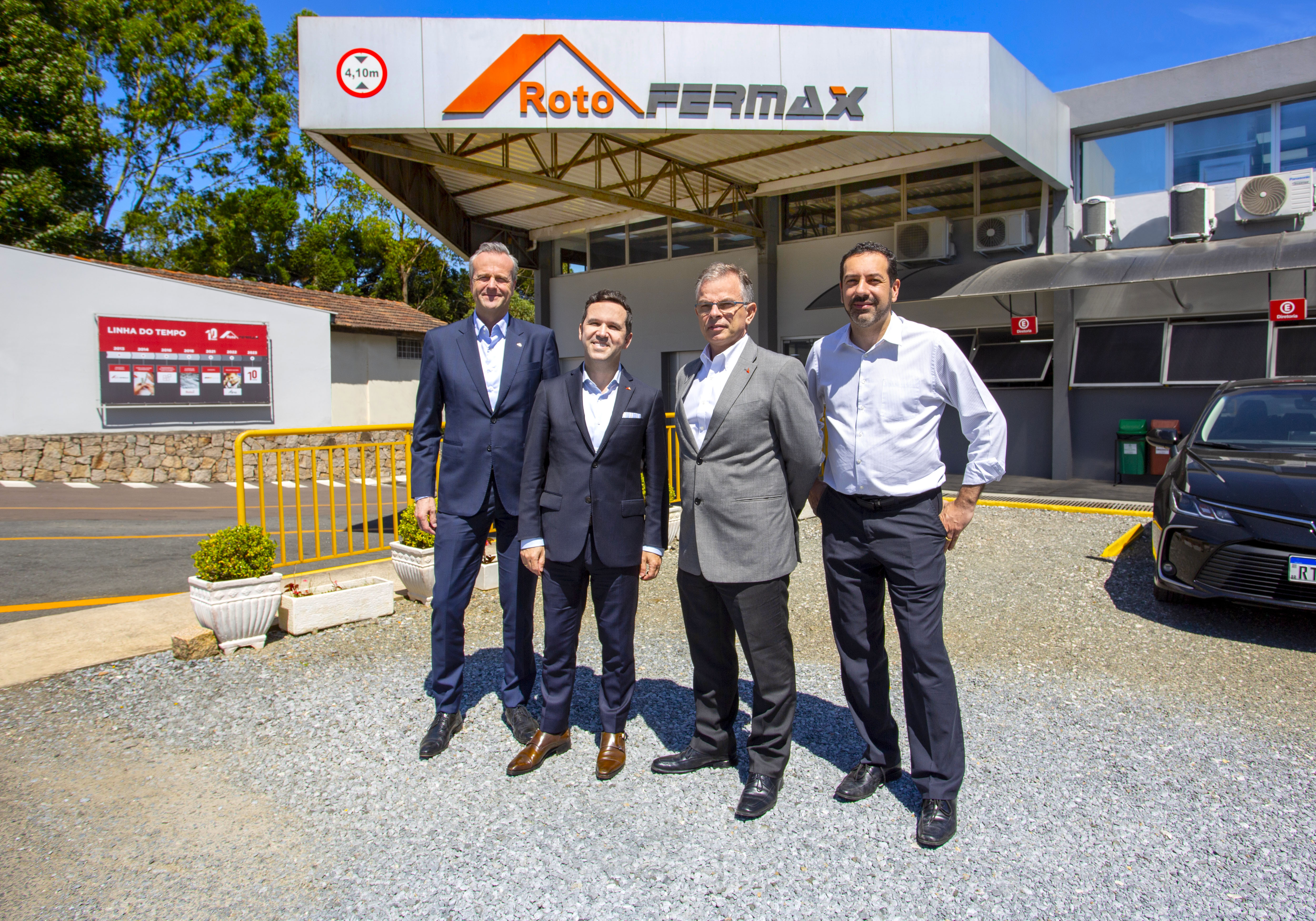 CEO e Presidente participam da celebração de 10 anos da Roto Fermax